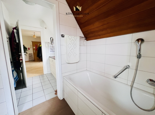 Badezimmer 2.OG