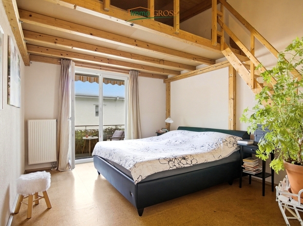 OG - Maisonette-Zimmer mit Zugang zum Balkon