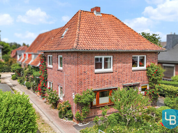 Seitliche Hausansicht