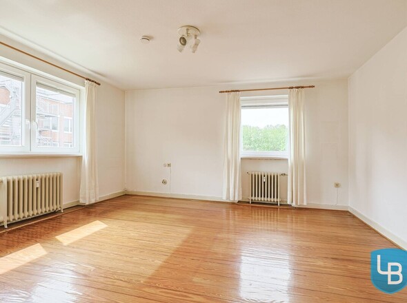 Individuell nutzbares Zimmer im OG