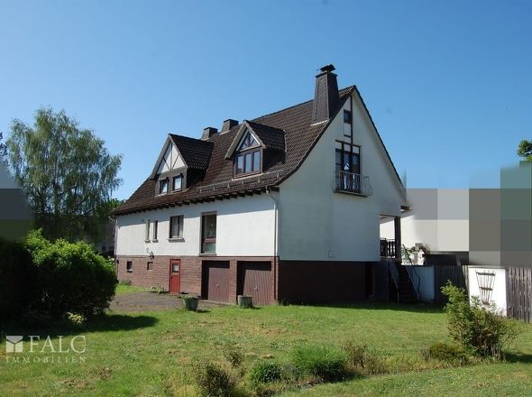 Hausansicht vom Garten