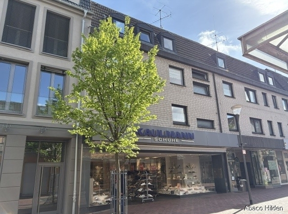 Straßenfront
