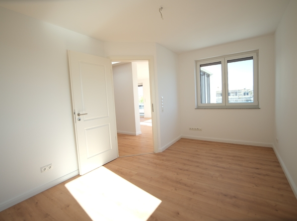Büro/ Kind/ Gästezimmer