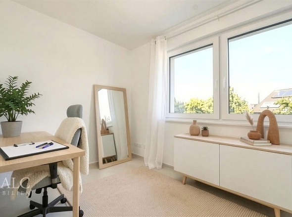 Büro im Erdgeschoss