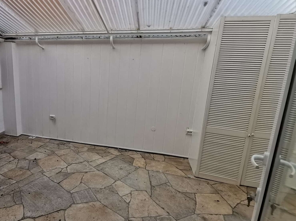 1.OG-links-überdachte Terrasse