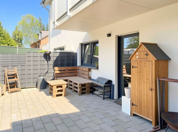 Terrasse - (KI generiert)