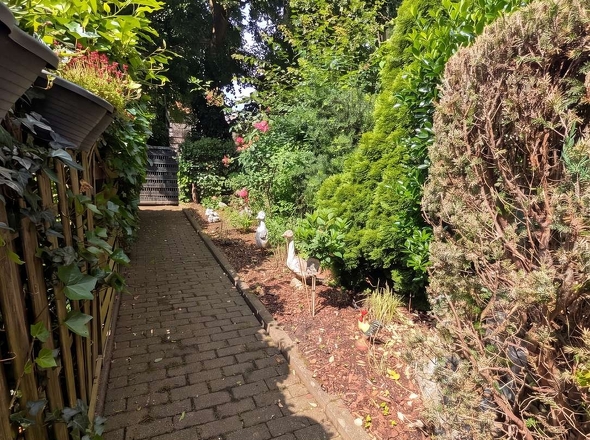 Garten Weg 1