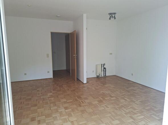 Wohn und Schlafbereich mit offener Küche