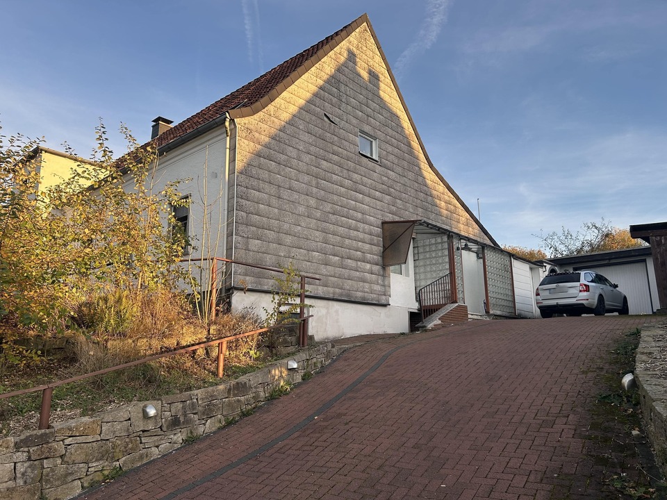 Straßenansicht