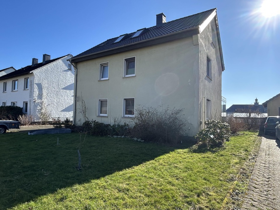 Straßenansicht