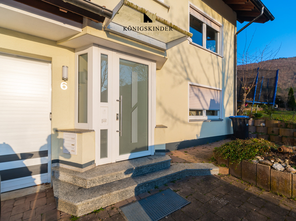 Eingang zum Haus 