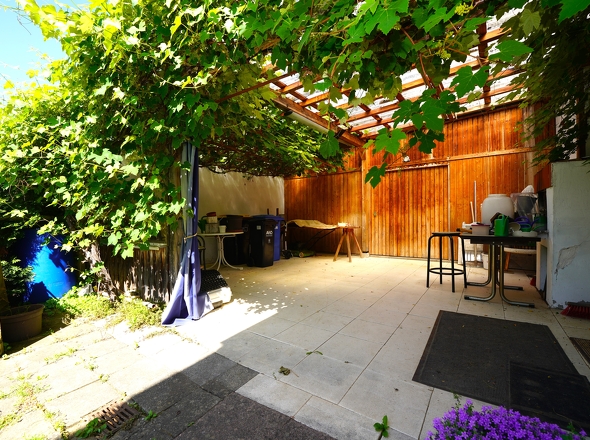 Überdachte Terrasse