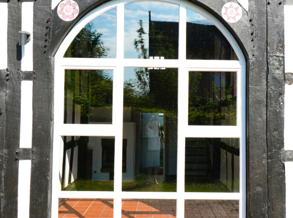 historischer Torbogen