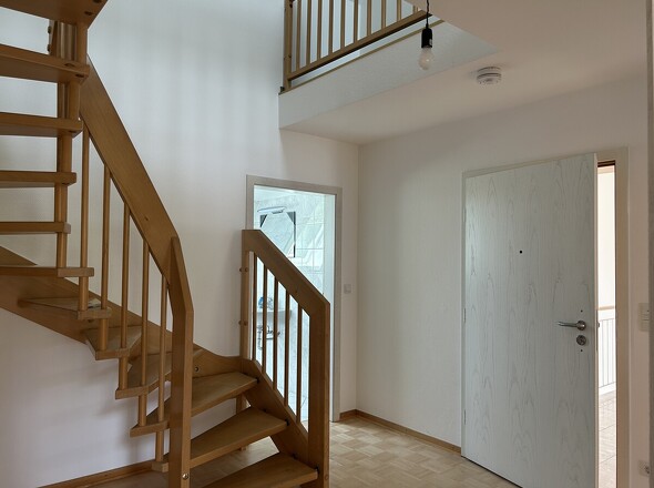 Diele mit der Treppe zur Galerie