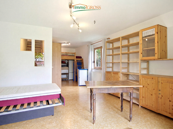 2. UG - Weiteres Schlafzimmer mit Zugang zum Garten