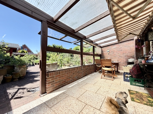 überdachte Terrasse