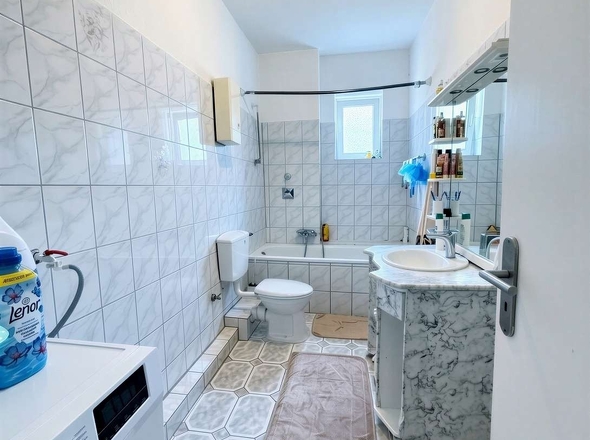 Wohnung 2 Badezimmer 