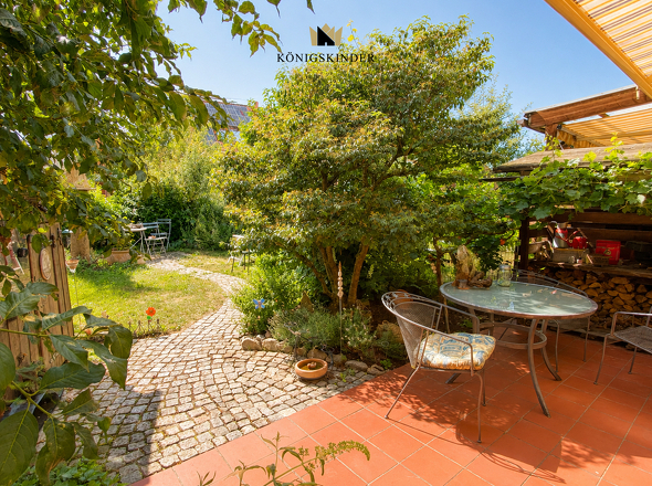 Terrasse und Garten 2