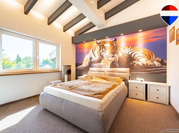 Schlafzimmer 2