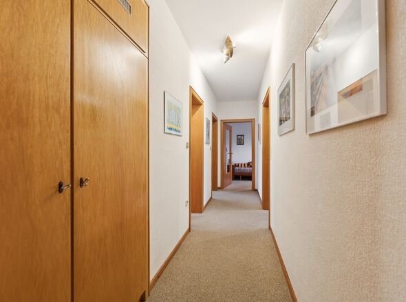 Flur/Einbauschrank