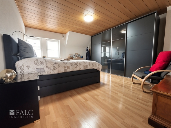 Schlafzimmer 1 OG