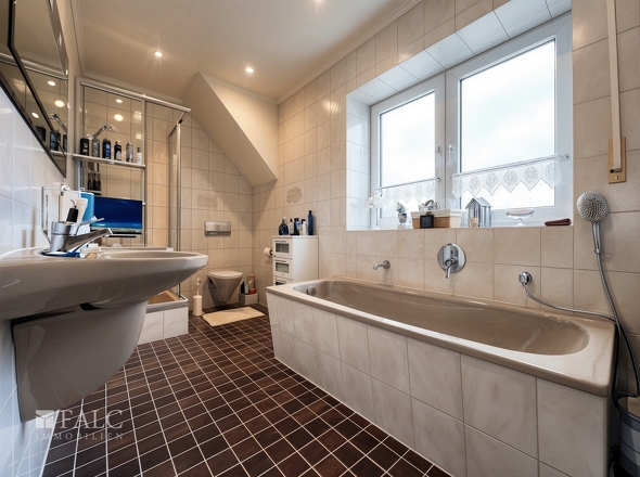 Badezimmer 1 OG 
