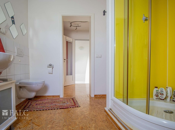 Badezimmer Dachgeschoss
