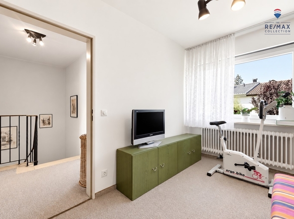 Kinder-/Arbeitszimmer