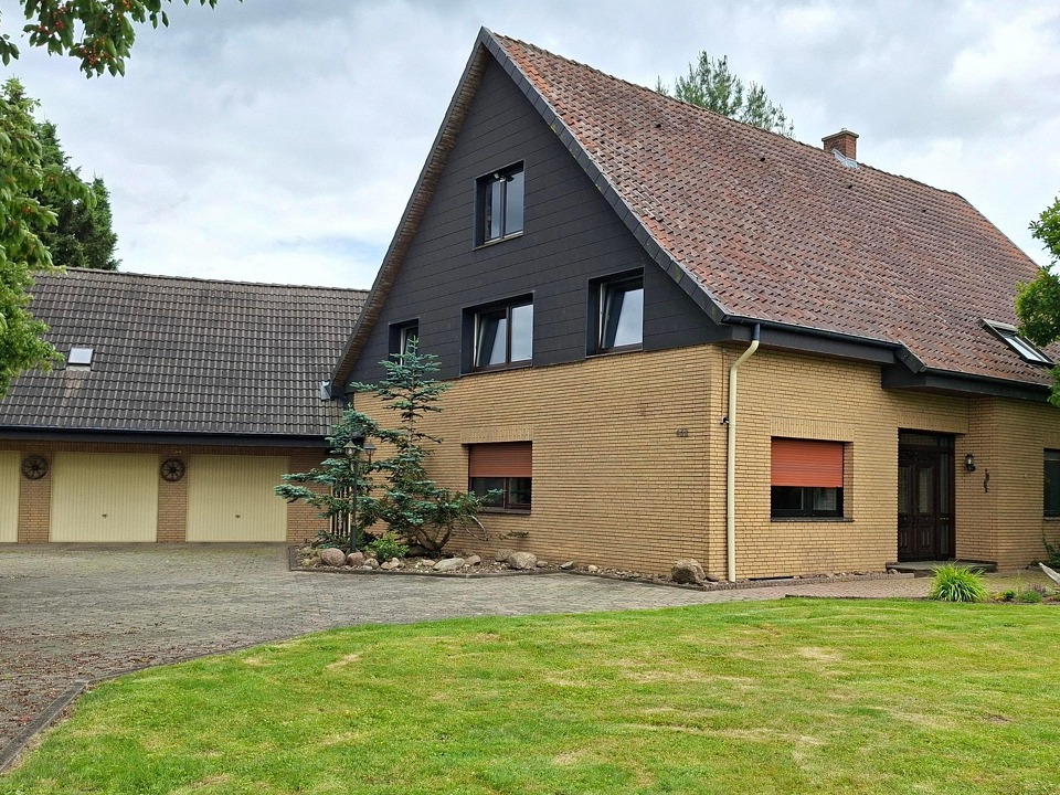 Straßenansicht
