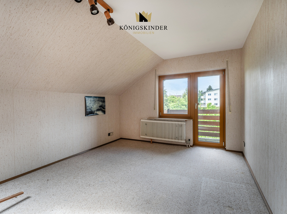 DG: Zimmer 1 mit Balkon