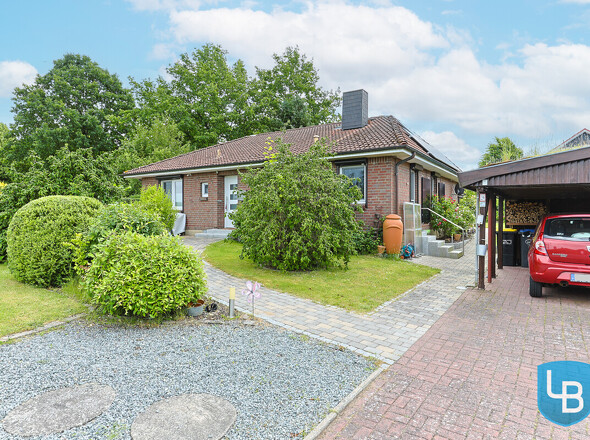 Bungalow mit Garten 