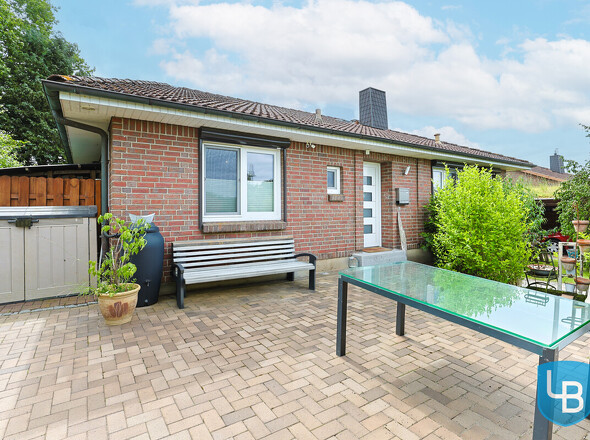 Terrasse vor dem Haus 