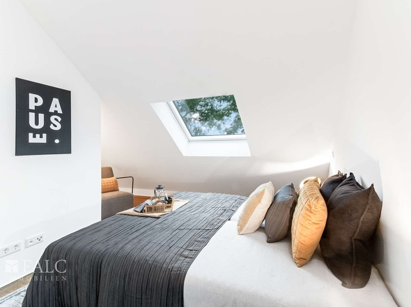 Schlafzimmer DG