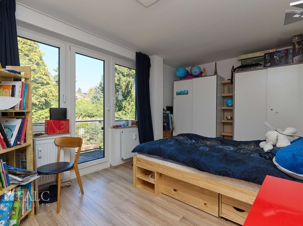 Kinderzimmer oder Büro 