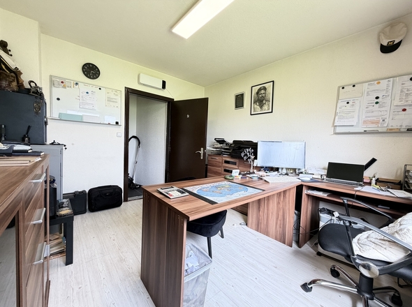 Büro