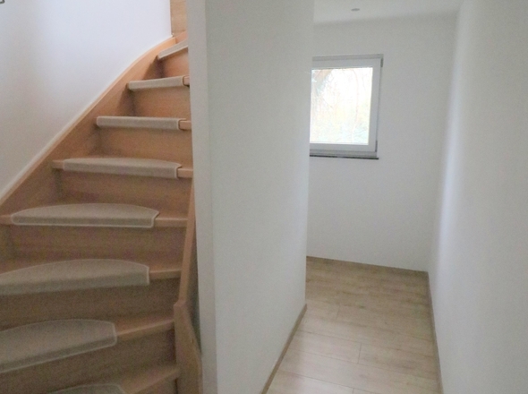Treppe zum Spitzboden