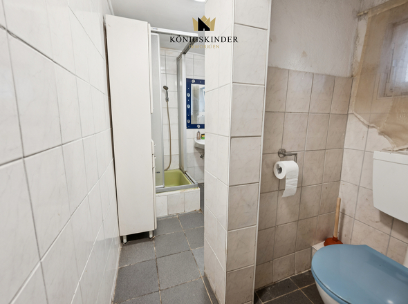 Badezimmer - Wohnung 1