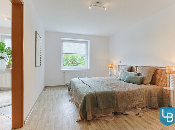 Großes Schlafzimmer