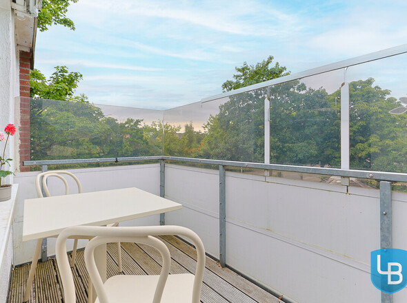 Sonniger Balkon