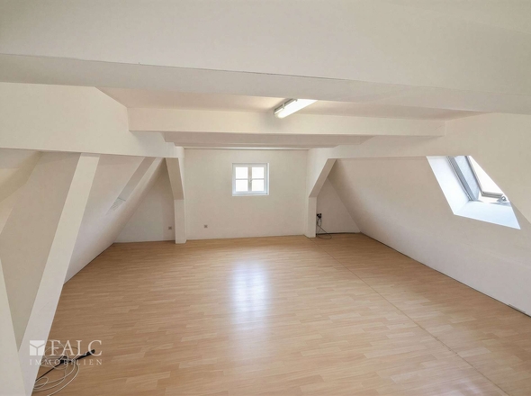 Wohnung 2 DG Büro I - (KI generiert)