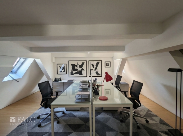 Wohnung 2 DG Büro - (KI generiert)