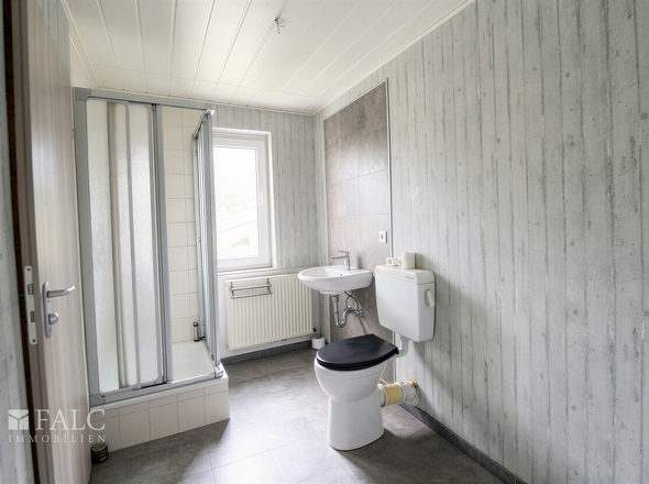 Duschbad im EG