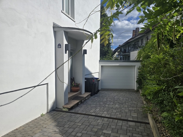Eingang/Durchfahrt