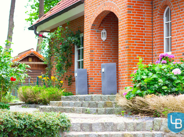 Stufen zum Eingang