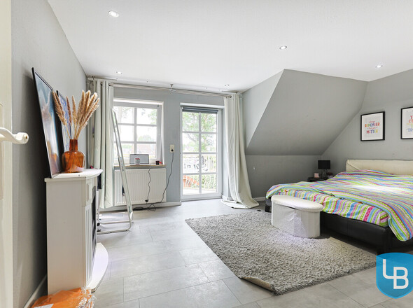 Schlafzimmer mit Balkon...