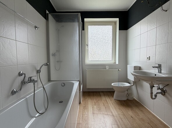 EG links - Badezimmer