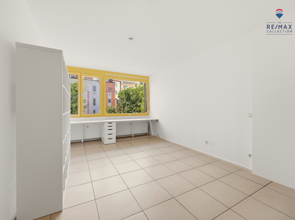 Schaf-/Arbeitszimmer