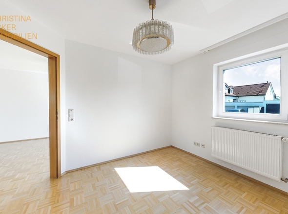 Büro EG