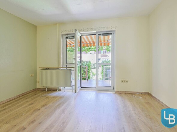 Wohnzimmer mit Terrassenzugang