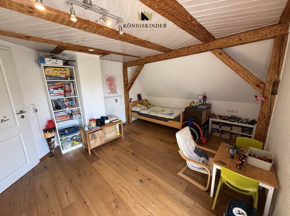 Schlafzimmer 1